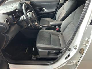 TOYOTA Yaris Cross usata, con Autoradio