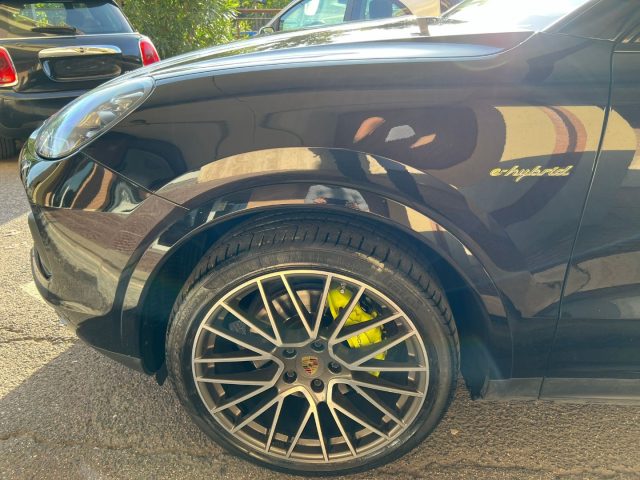 PORSCHE Cayenne usata, con Boardcomputer