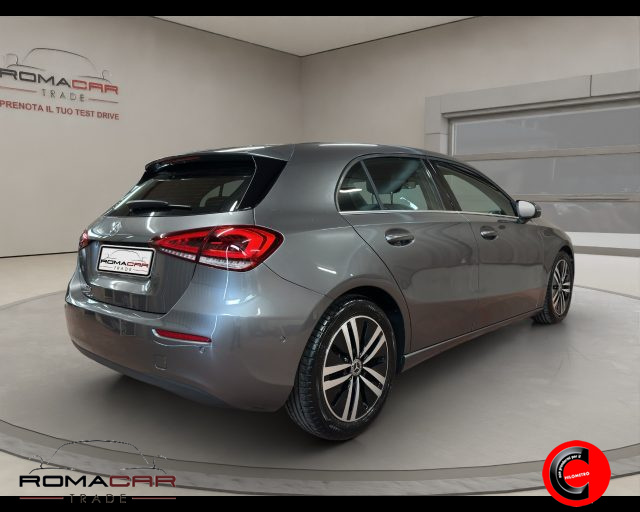 MERCEDES-BENZ A 180 usata, con Cerchi in lega