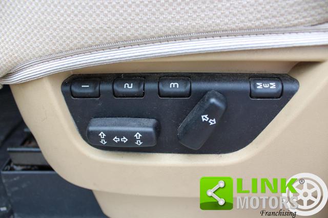 LAND ROVER Range Rover Sport usata, con Chiusura centralizzata