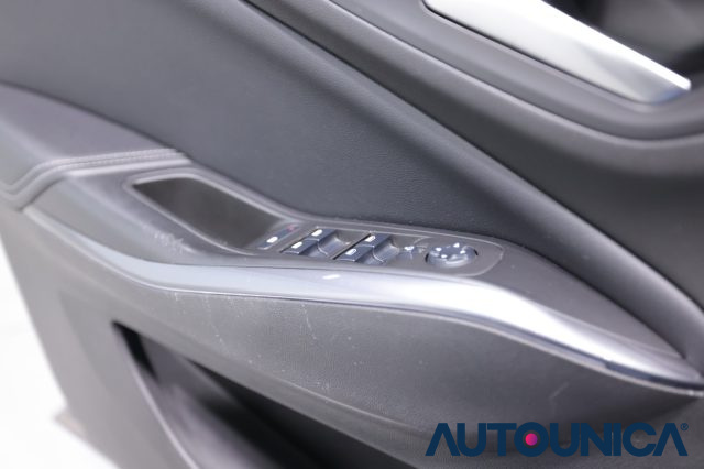 OPEL Grandland X usata, con Supporto lombare