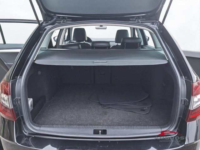 SKODA Octavia usata 8