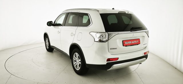 MITSUBISHI Outlander usata, con Alzacristalli elettrici
