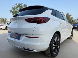 OPEL Grandland usata, con ESP
