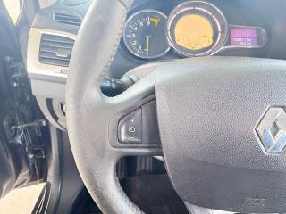 RENAULT Megane usata, con Fendinebbia