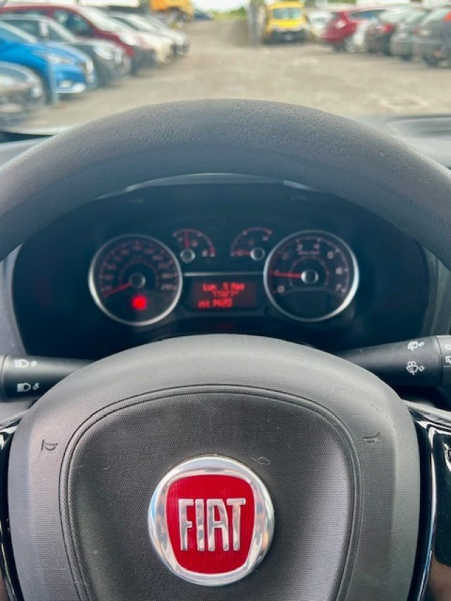 FIAT Doblo usata 17