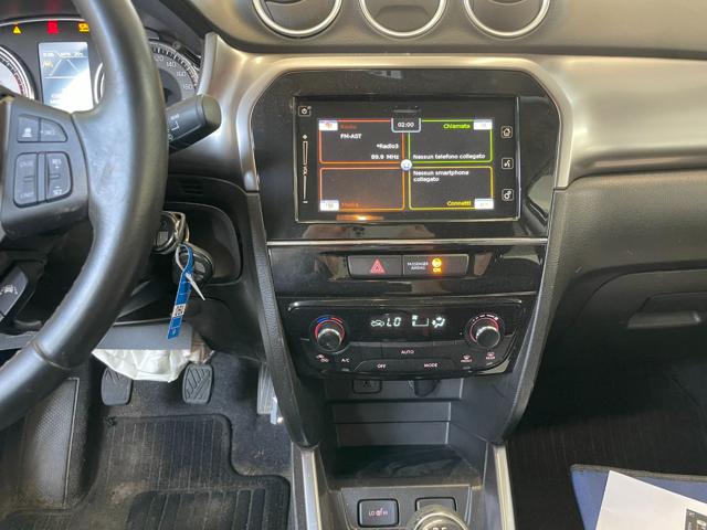 SUZUKI Vitara usata, con USB