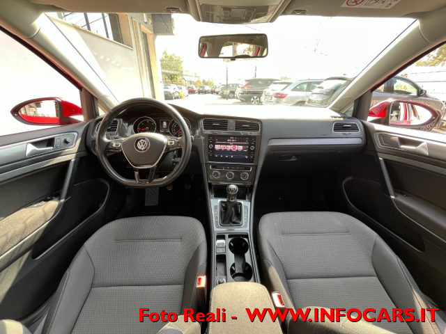 VOLKSWAGEN Golf Variant usata, con Fendinebbia