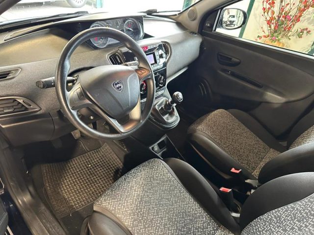 LANCIA Ypsilon usata, con Servosterzo