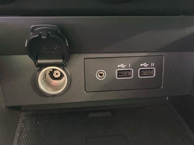 RENAULT Clio usata 26