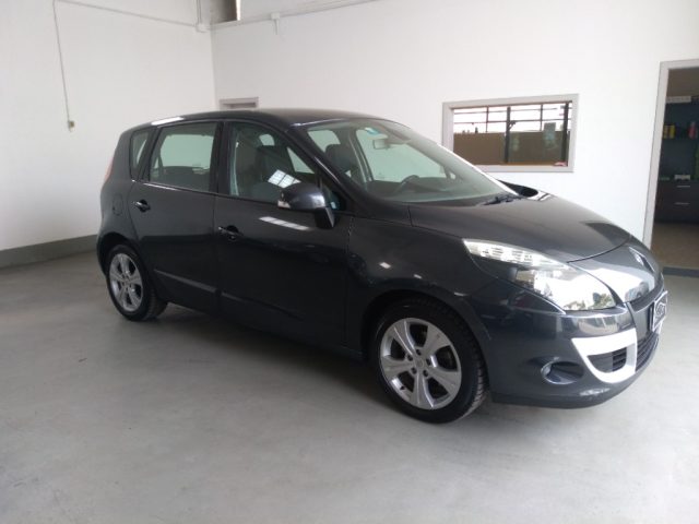 RENAULT Scenic usata, con Alzacristalli elettrici