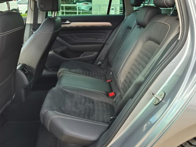 VOLKSWAGEN Passat Variant usata, con Cruise Control