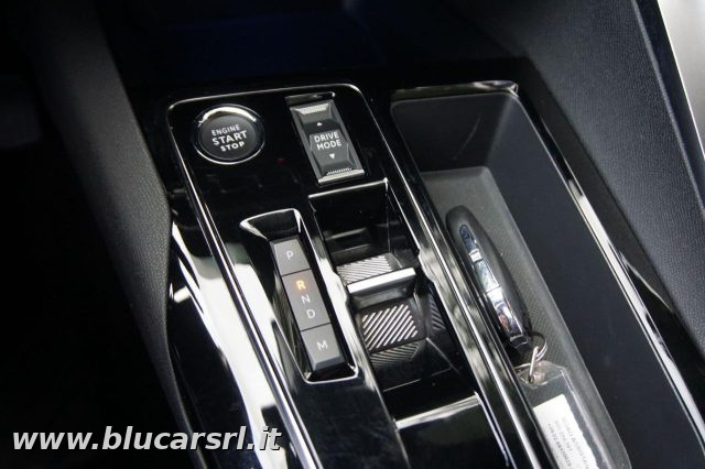 PEUGEOT 3008 usata, con Sensore di pioggia