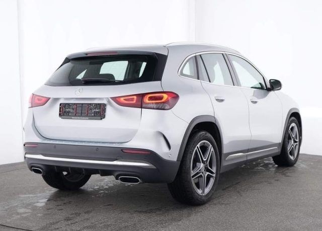 MERCEDES-BENZ GLA 200 usata, con Airbag laterali
