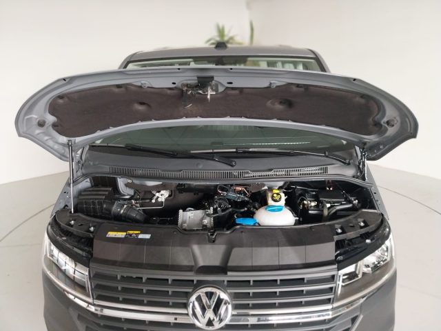 VOLKSWAGEN Caravelle usata, con Servosterzo