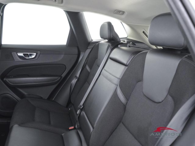VOLVO XC60 usata 9