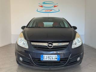 OPEL Corsa 1.2 5 porte Cosmo