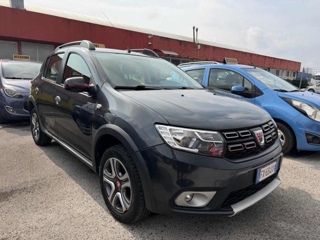 DACIA Sandero usata, con Airbag