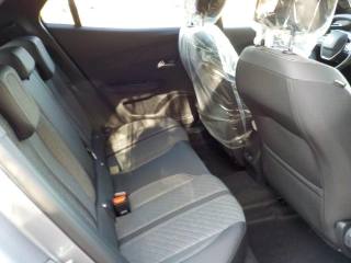 PEUGEOT 2008 usata, con Touch screen