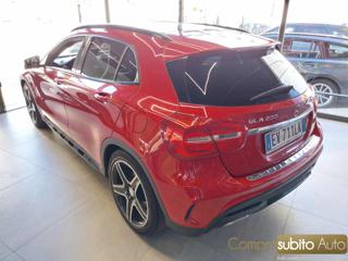 MERCEDES-BENZ GLA 200 usata, con Climatizzatore