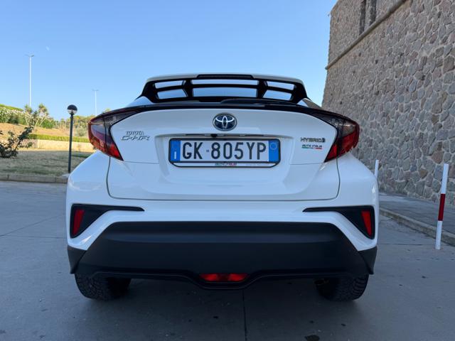 TOYOTA C-HR usata, con Luce d