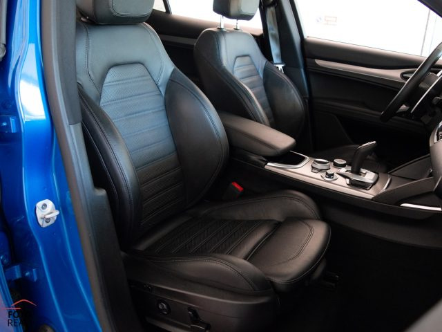 ALFA ROMEO Stelvio usata, con Controllo automatico clima