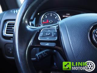 VOLKSWAGEN Touareg usata 33