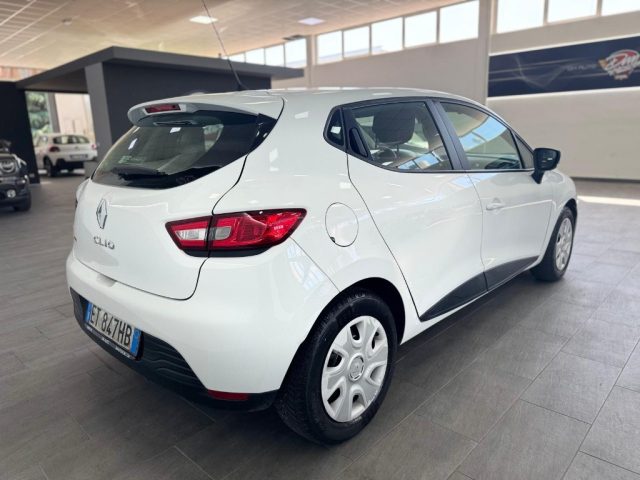 RENAULT Clio usata, con Alzacristalli elettrici