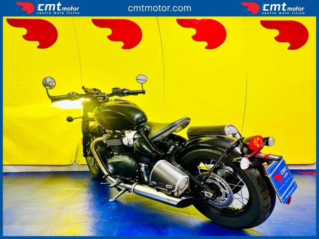 TRIUMPH Bonneville Bobber usata 3