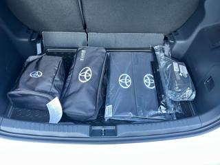 TOYOTA Yaris usata, con Climatizzatore