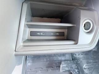 VOLKSWAGEN Crafter usata 32