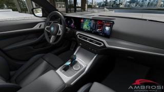 BMW i4 usata 12