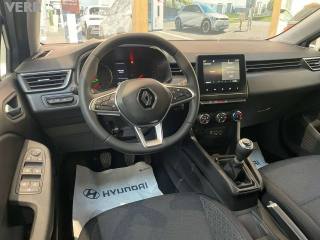 RENAULT Clio usata, con Luci diurne