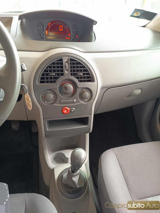 RENAULT Modus usata 19