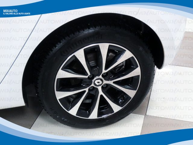 RENAULT Clio usata, con Park Distance Control