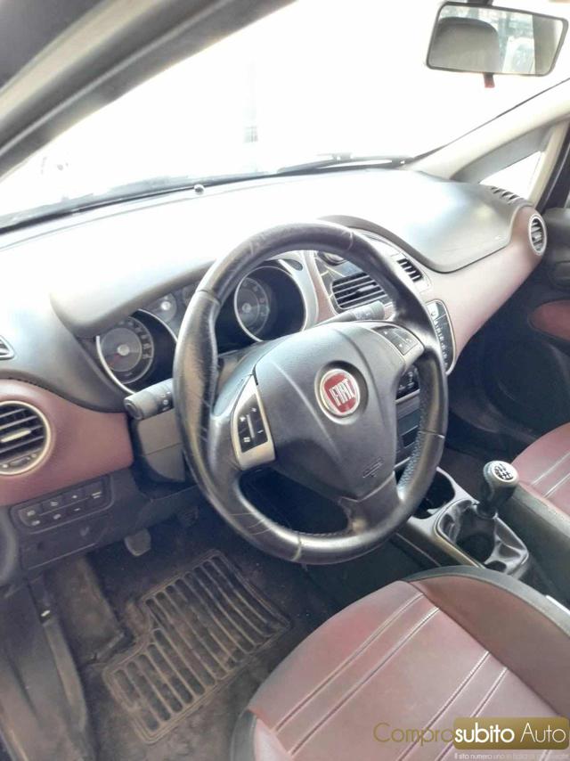 FIAT Punto Evo usata, con Sedile posteriore sdoppiato