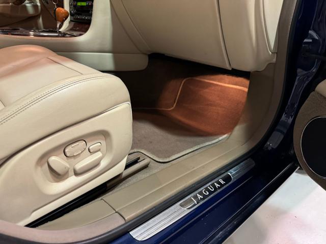 JAGUAR XJ8 usata, con Airbag testa