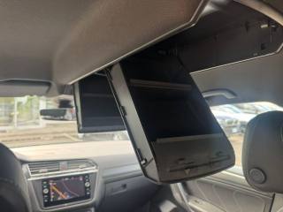 VOLKSWAGEN Tiguan Allspace usata, con Interni in pelle