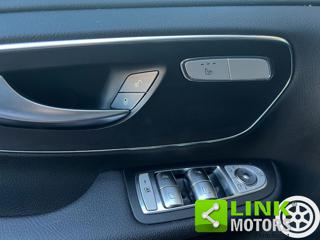 MERCEDES-BENZ V 220 usata, con Controllo automatico clima