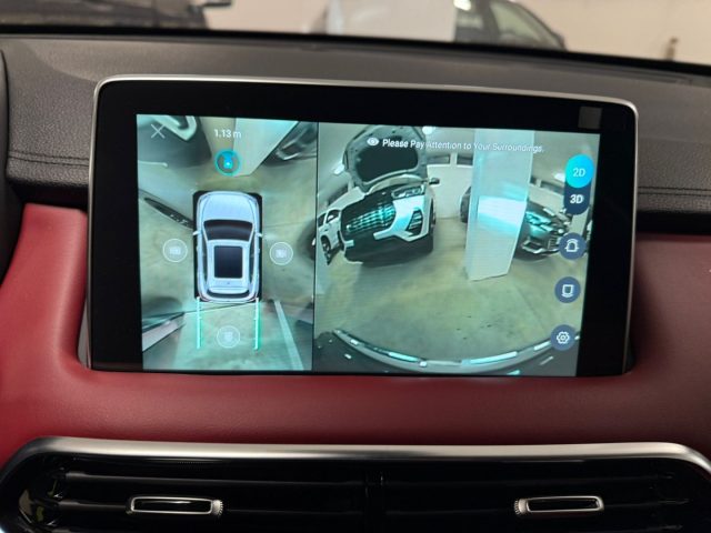 MG HS usata, con Sistema di navigazione