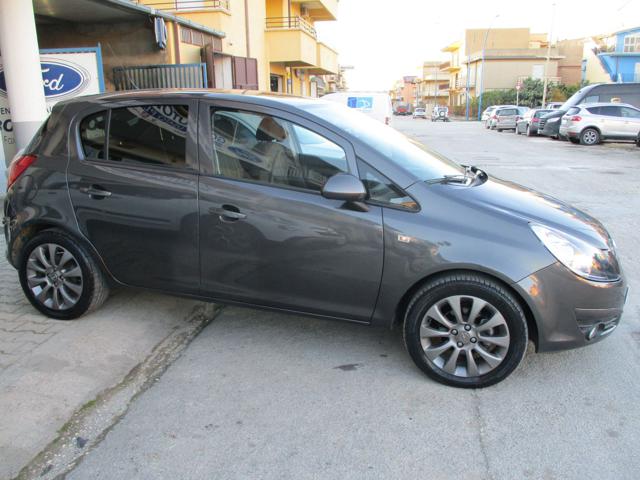 OPEL Corsa usata, con Alzacristalli elettrici