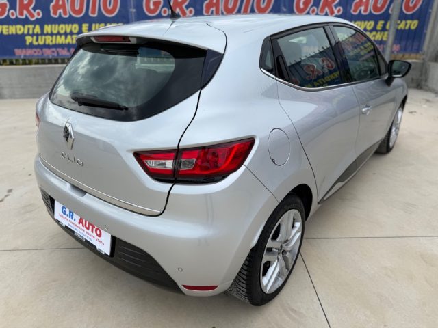 RENAULT Clio usata, con Controllo trazione