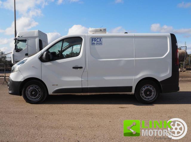 RENAULT Trafic usata 13