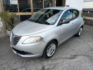 LANCIA Ypsilon usata, con Airbag