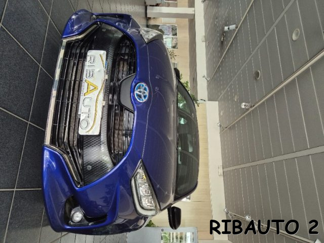 TOYOTA Yaris usata, con Airbag laterali