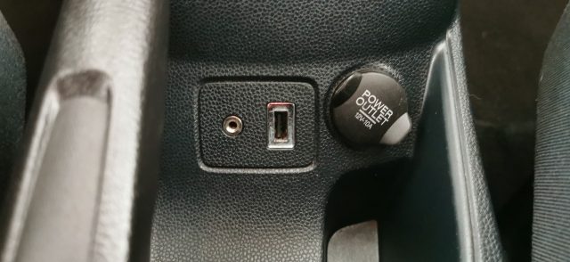 FORD Fiesta usata 27