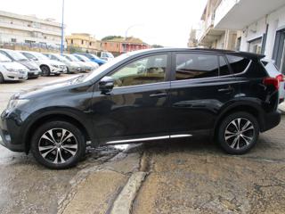 TOYOTA RAV 4 usata, con Airbag Passeggero