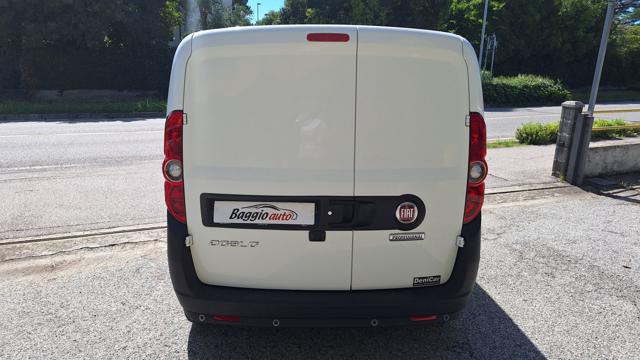 FIAT Doblo usata, con Park Distance Control