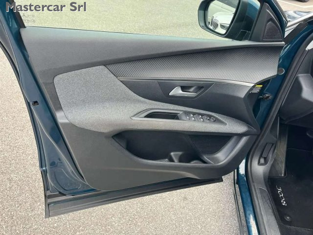 PEUGEOT 3008 usata, con Controllo automatico clima