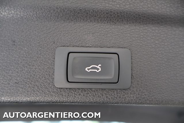 AUDI Q3 usata, con Monitoraggio pressione pneumatici